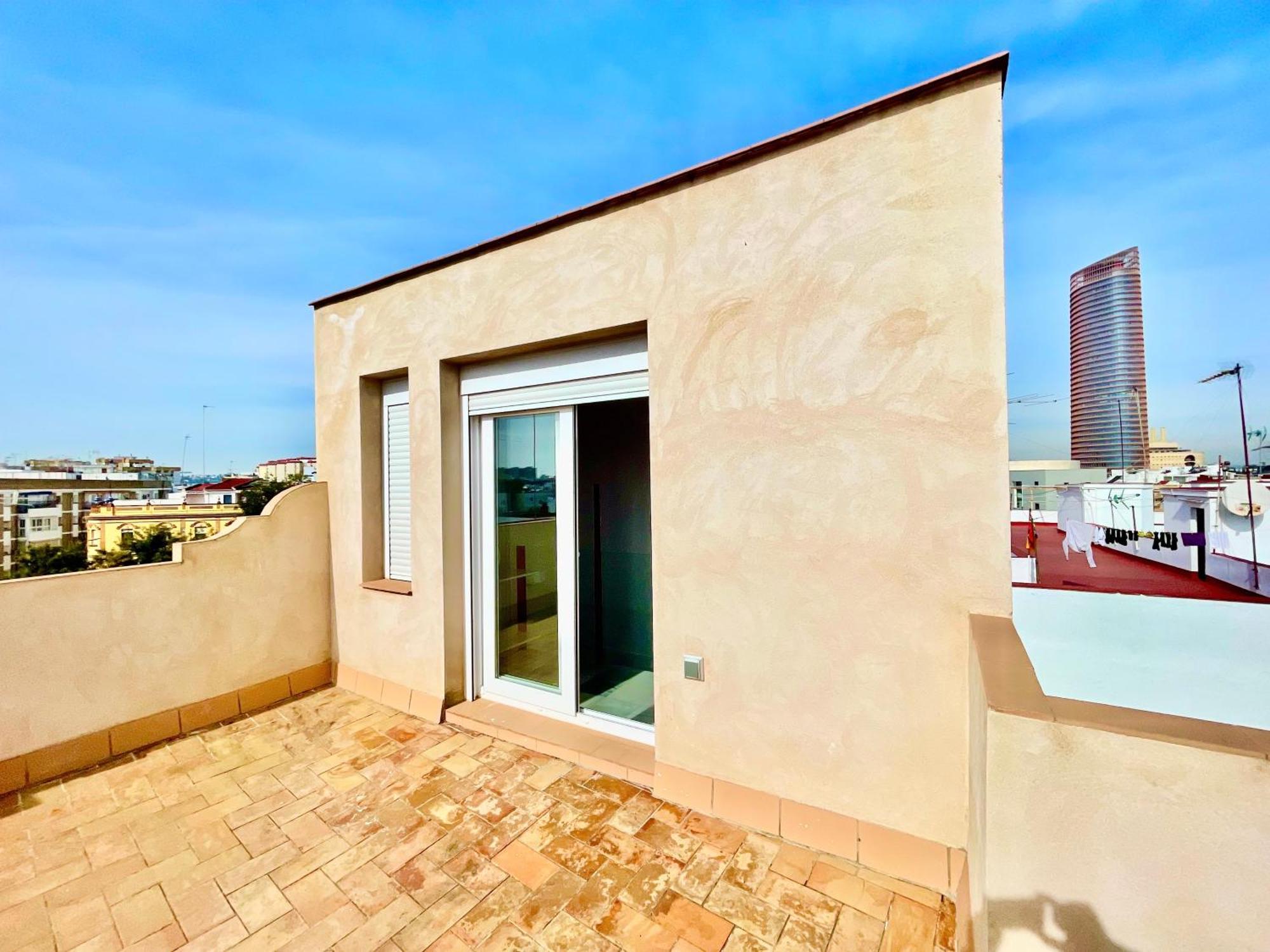 Philippe'S Home Triana Con Terraza Seville Exterior photo